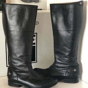 FRYE Melissa Button Back Zip Boot, Black Leather